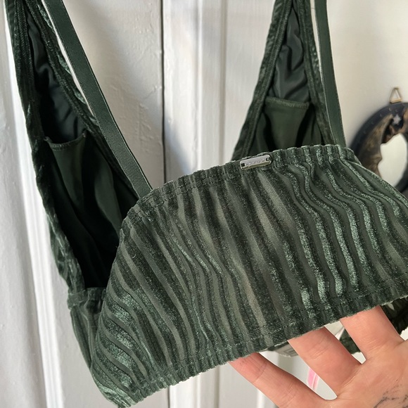 Victoria Secret bralette - Picture 4 of 4